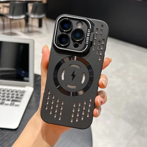 Vỏ mới Giá đỡ ống kính Giá đỡ vòng 360 Vỏ tản nhiệt từ tính cho iphone17 / 16 / 15 / 14 / 13 / 12 / 11 / pro Max