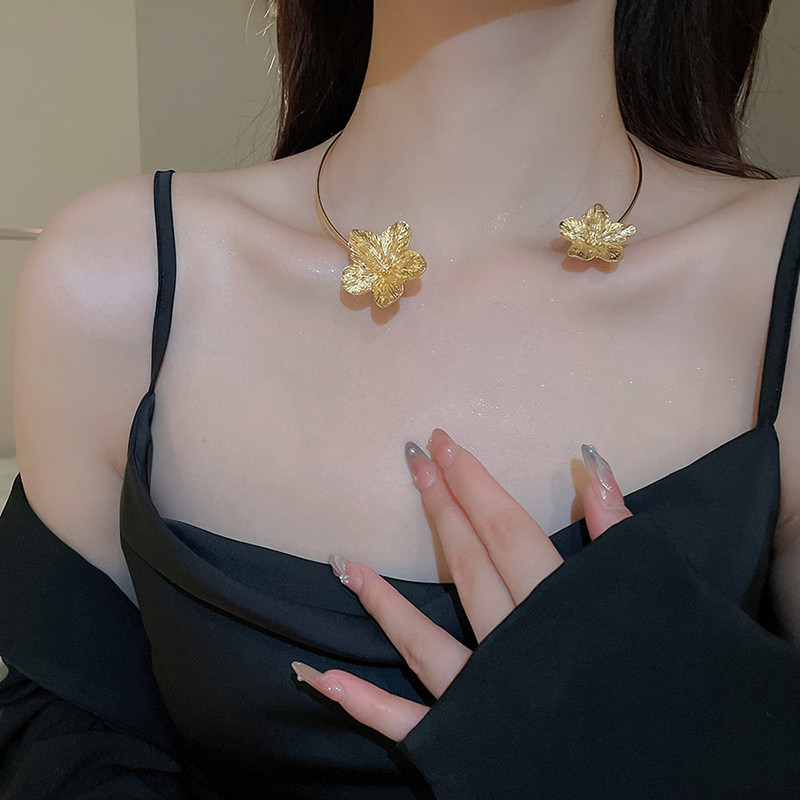 Vòng Cổ Hoa Mở Thiết Kế Độc Đáo Thanh Lịch Phong Cách Nhẹ Sang Cao Cấp Phụ Kiện Nữ Quý Phái