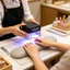 Máy sấy móng tay cảm biến thông minh LED UV công suất cao sạc được hiển thị số để bàn sấy nhanh móng giả gia đình