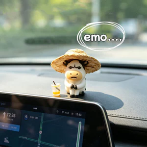 Emo Đau Khổ Bò Nhỏ Nhựa Hình Chữa Bê Búp Bê Ô Tô Điều Khiển Trung Tâm Trang Trí Để Bàn Giải Nén Trang Trí