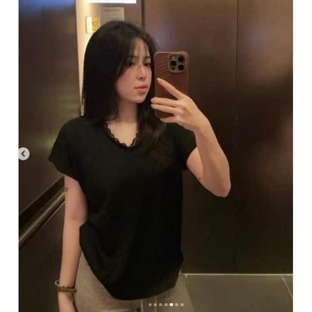 ÁO THUN VIỀN REN CỔ TIM WGWE W9873 FREESIZE