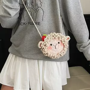 Sản phẩm hoàn thiện Túi đeo tay dệt kim cô gái móc Túi dễ thương Giảm bớt sự nhàm chán Trẻ em
