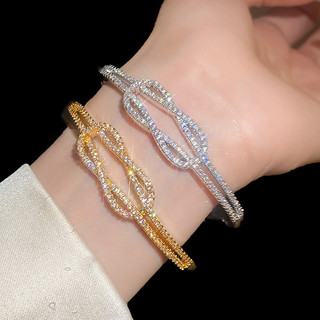 Thắt lưng và vòng tay zircon châu Âu - Mẫu thời trang cá tính dành cho nữ