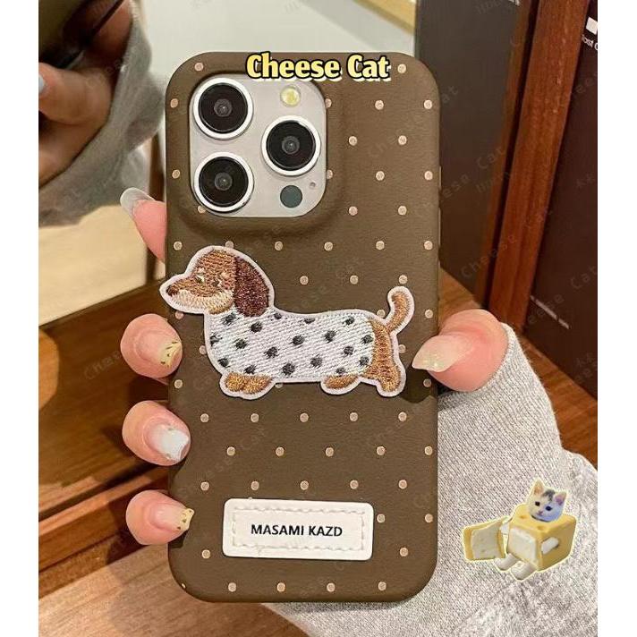 Thêu Nâu Dachshund Dành Cho iPhone 14 15 Plus Xs Max XR 7 Plus 16 13 12 11 17 Pro Max Bao Da Điện Thoại