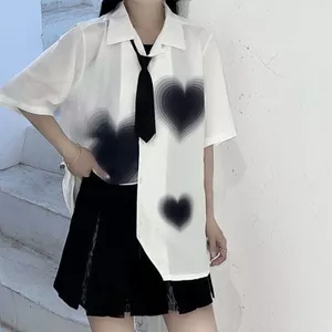 Thiết Kế Niche Trái Tim Tình Yêu In Hình Áo Sơ Mi Nữ Mùa Hè 2026 Phong Cách Mới Phiên Bản Hàn Quốc Rời Tất Cả Trận Đấu Áo Sơ Mi Tay Ngắn Top