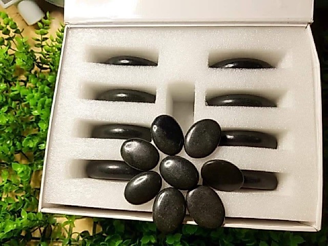 Bộ đá nóng massage 16 viên