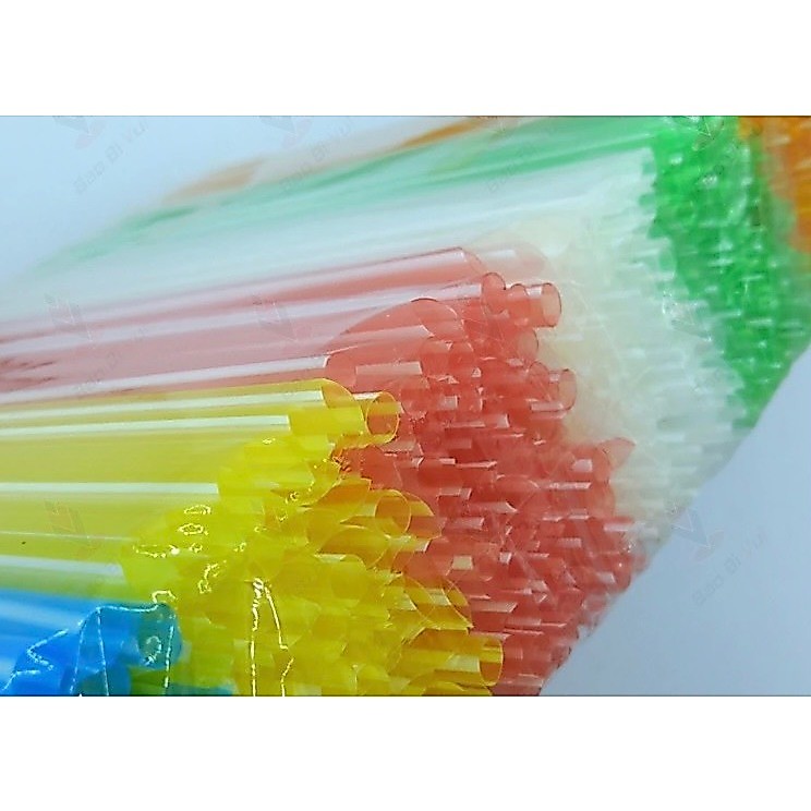 Gói Ống hút nhua nhiều màu giá rẻ