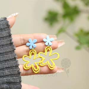 Bông tai hoa rỗng Dopamine Sweet Fresh