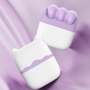 Con Lăn Đá Lạnh 2 Đầu - Dụng Cụ Massage Mặt Giảm Sưng Phù, Làm Dịu Da, Hỗ Trợ Skincare Cho Mọi Loại Da