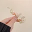 Thu Đông 2025 Phong Cách Mới Cổ Thời Trang Hoa Bướm Ngọc Trai Xoắn Kẹp Hanfu Thanh Lịch Cổ Tích Phong Cách Một Từ Tóc CYX3