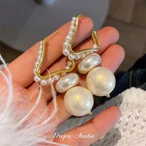 Hàn Quốc Retro Khí Quyển Bông Tai Ngọc Trai Bông Tai Niche Cao Cấp Ánh Sáng Sang Trọng Lớn Bông Tai Ngọc Trai Thời Trang Bông Tai Độc Đáo