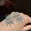 Zircon Hàn Quốc Tính Khí Tinh Tế Phong Cách Mới Nhẹ Bông Tai Sang Trọng Bán Buôn