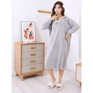 Áo choàng tắm mùa thu đông có thể mặc khăn tắm cho nữ Hộ gia đình Lông cừu san hô thấm nước mềm mại Váy tắm khô nhanh Váy ngủ tắm