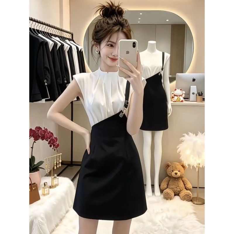 Mùa Hè 2026 Influencer Phong Cách Mới Dây Đeo Giả Hai Mảnh Đầm Nữ Thiết Kế Khâu Màu Sắc Tương Phản Eo Eo Ôm Hơn Nhìn