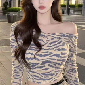 Pure Desire Hot Girl Style Da báo cổ áo chéo dài tay Áo thun nữ mùa hè Phong cách mới Slim-Fit Slimmer Look All-Match Top
