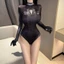 Sản phẩm cosplay áo liền quần người nhện với dây kéo dài, phù hợp cho nhân vật anime