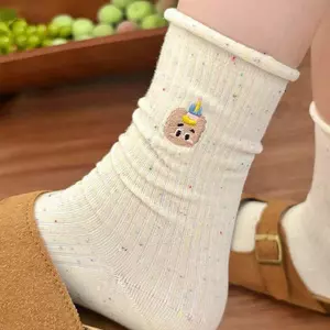Tất nữ ống giữa mùa thu Phim hoạt hình dễ thương Phiên bản Hàn Quốc Ý tưởng chó con Cọc Vớ học sinh Bán chạy Uốn dài