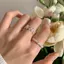 2026 Phong Cách Mới Rỗng Kim Loại Zircon Nhẫn Hoa Nữ Hàn Quốc Niche Thiết Kế Retro Độc Đáo Phù Hợp Với Nhẫn ONCB