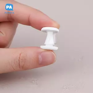 Cửa Thang Máy Phòng Chống Va Chạm Đậu Móng Tay Miếng Lót Cao Su Đàn Hồi Bảo Vệ Cửa Đáng Tin Cậy Cho Các Tòa Nhà Dân Cư VN