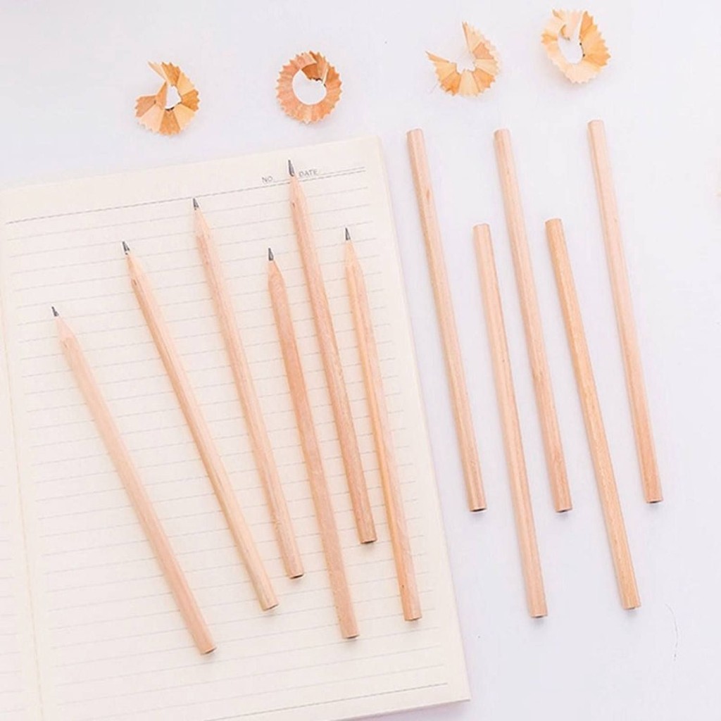 "Bút chì gỗ HB trơn - Set 3 cây chất lượng cao, cho viết lách mượt mà."
