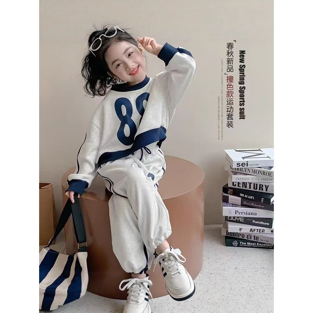 ​Bộ đồ thường ngày cho bé gái Xuân Thu Áo thun chui đầu Bộ đồ hai mảnh cỡ 80-150​ 0599