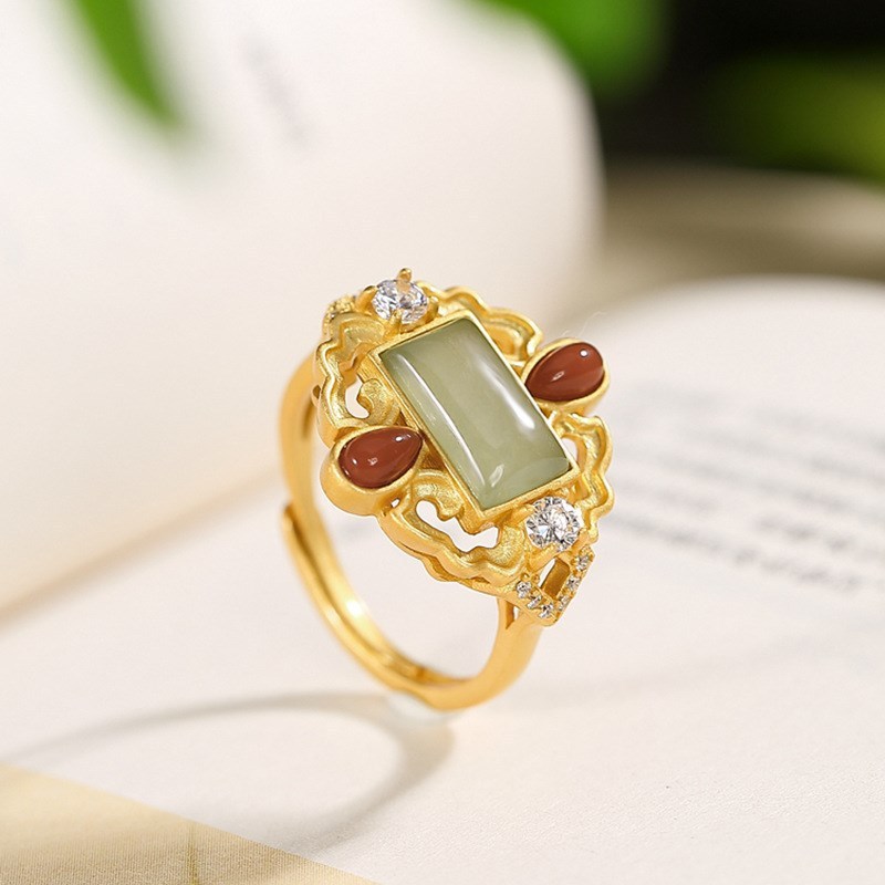 Nhẫn ngọc bích Hetian vuông hình học độc đáo