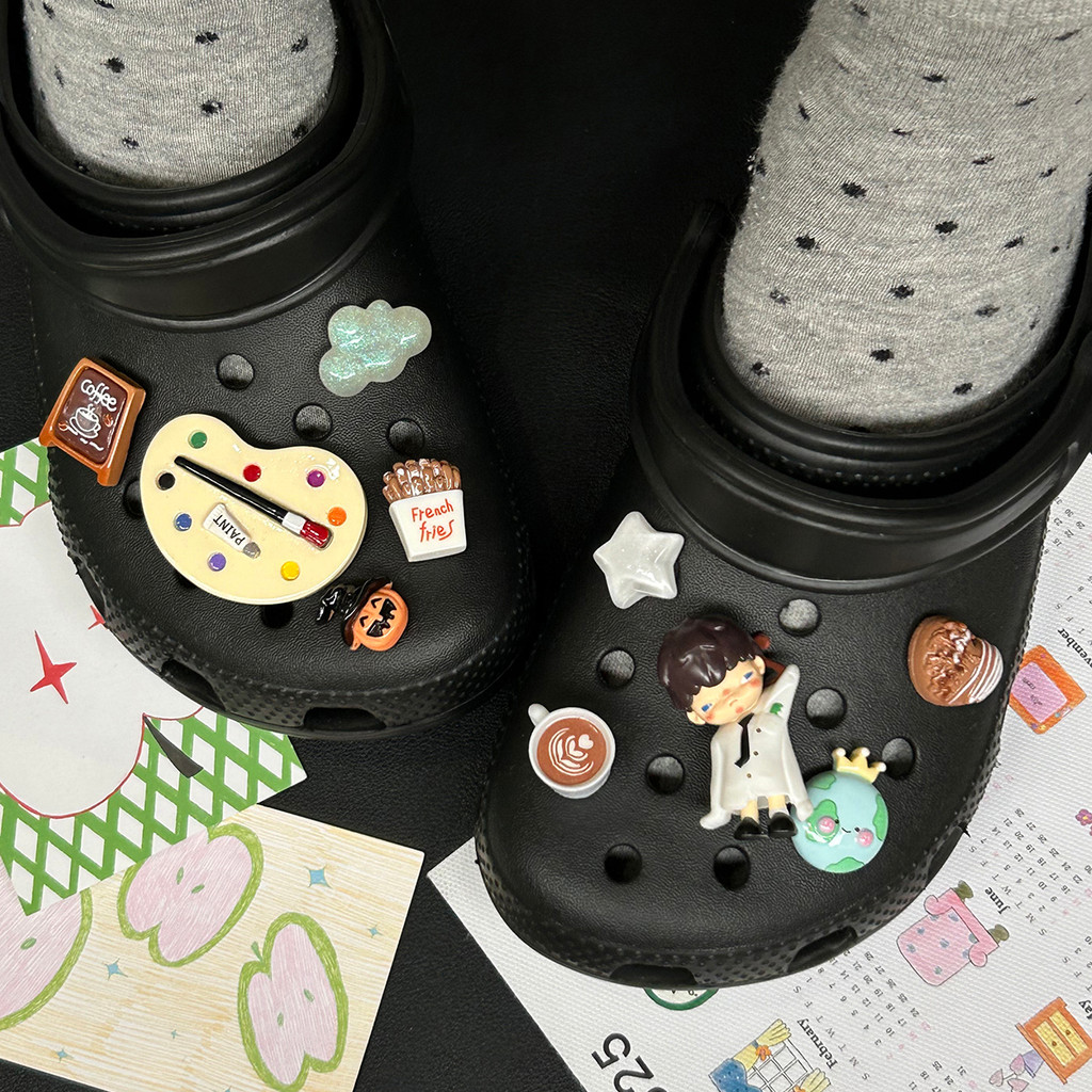 Pop Mart Hirono Ono phụ kiện hoa dễ thương cho Crocs cao cấp, khóa tháo rời, phụ kiện giày lỗ