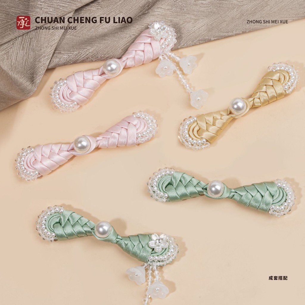 Tùy Chỉnh Quần Áo Sườn Xám Phong Cách Trung Quốc, Handmade Đính Hạt Nút và Ngọc Trai Pha Lê