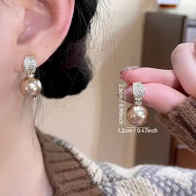 Bông tai ngọc trai lớn sang trọng và tinh tế