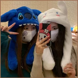 SQ11 Sanrio Cinnamon Stitch Cartoon có thể di chuyển mũ khi một nhúm tai mũ túi khí dễ thương vào mùa thu đông