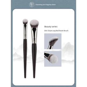cọ đánh má hồng cọ đánh má cọ má hồng kem Charm Girl Red Face 066 Slope Blush Cream Brush Nhỏ Highlight Brightening Facial Contouring Cream Liquid Makeup Brush