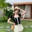 Áo thun ngắn tay xương cá ren cổ vuông phong cách Pháp dành cho nữ mùa hè thuần khiết khao khát eo hẹp thon gọn hơn Thiết kế ngắn gọn xẻ tà Hot Girl Top