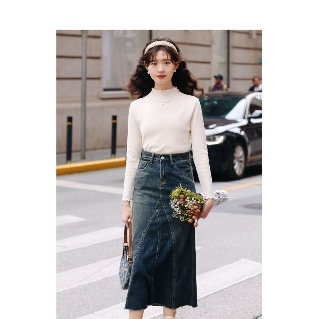 Mutu Fungus Edge Nửa Cổ Cao Cổ Dệt Kim Top Nữ Mùa Xuân 2026 Phong Cách Mới Đen Slimfit Slimer Nhìn Bên Trong Đáy Áo Sơ Mi