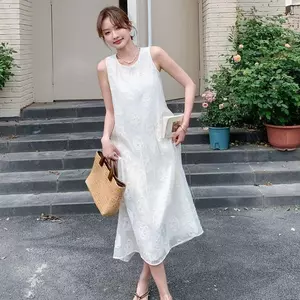 Váy Jacquard trắng mùa hè Phong cách mới Pháp ngọt ngào Phong cách dịu dàng Áo Vest khí chất