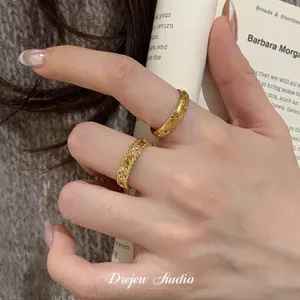 Nhẫn Hoa Zircon Mạ Điện Vàng Thật Nhẫn Thanh Lịch Hàng Ngày Tất Cả Trận Đấu Chỉ Số Nhẫn Ánh Sáng Sang Trọng Cao Cấp Tính Khí