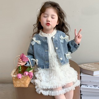 Áo khoác jean bé gái nơ dễ thương – Áo khoác denim phong cách Hàn Quốc, mềm mại và thời trang