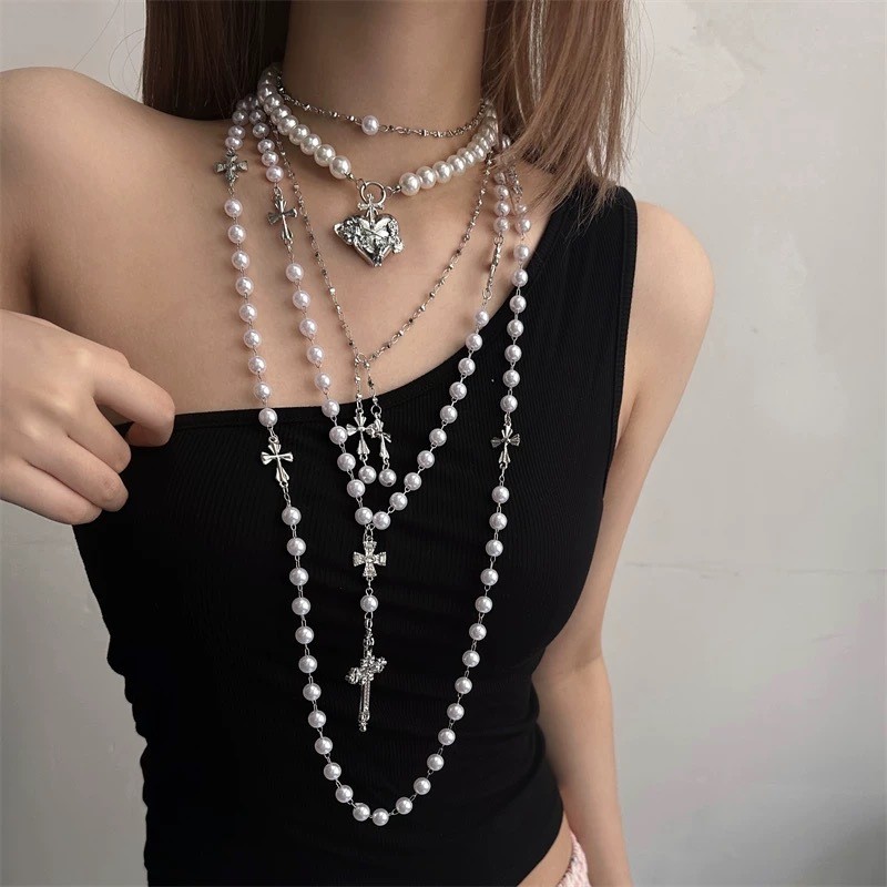 Vòng cổ chéo dài ngọc trai hot girl nhiều lớp