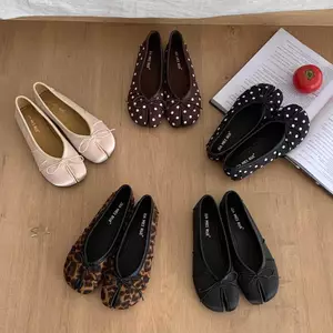 TT Sweet Split Toe Ballet Giày Nữ Slip-On Bowknot Giày Tất Cả Trận Đấu Satin Pig Hoof Giày