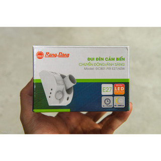 Đui đèn cảm biến Rạng Đông Tích hợp cảm biến chuyển động và cảm biến ánh sáng ĐCB01.PIR E27/300W