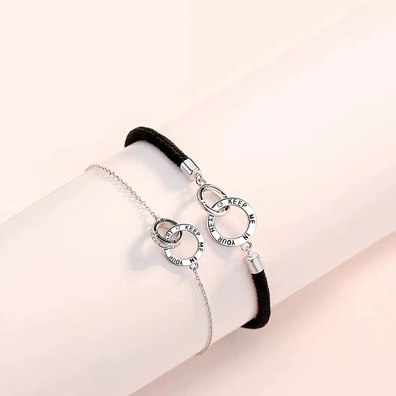 Vòng tay đôi lồng vào nhau Quà tặng của người yêu