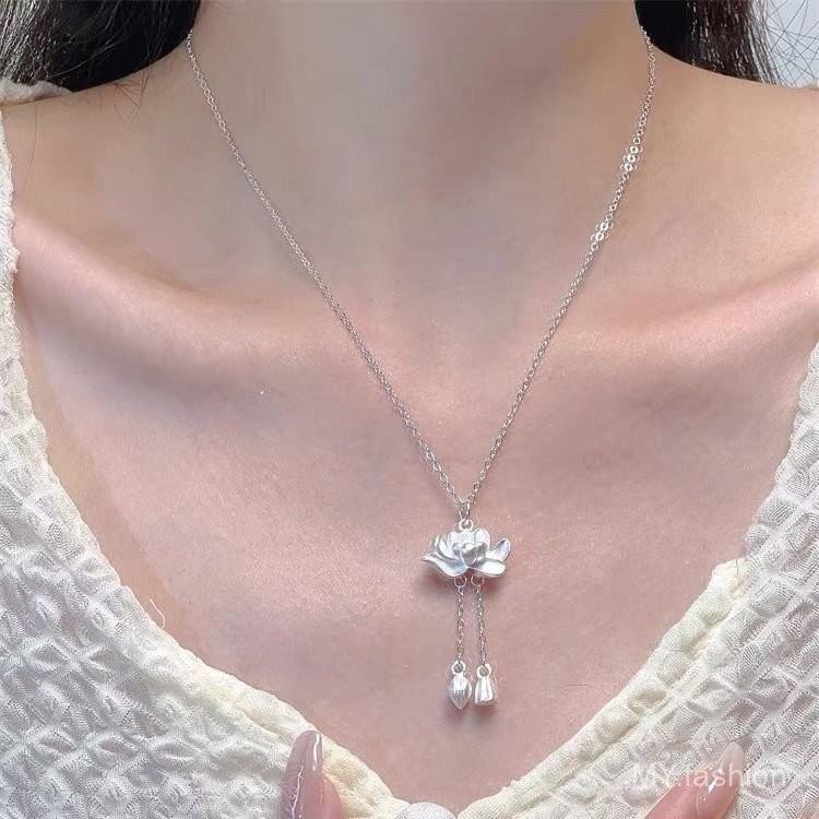 Bông Sen Tua Rua Vòng Cổ Nữ - Thiết Kế Mới, Mang May Mắn và Phong Cách Hiện Đại