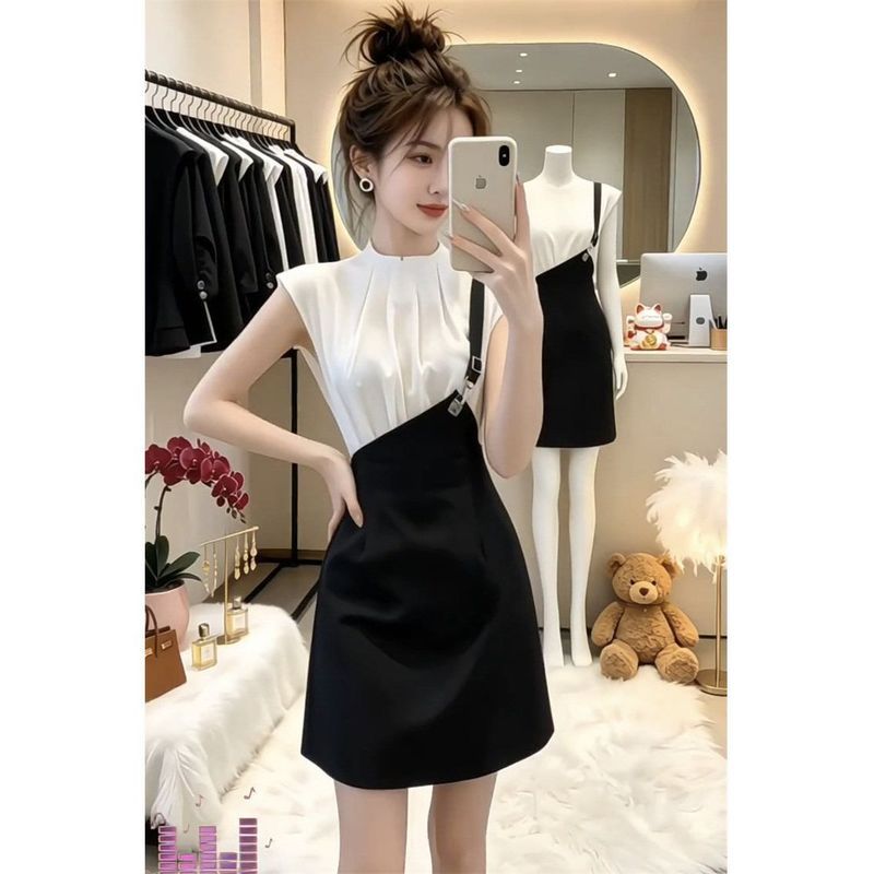 Mùa Hè 2026 Influencer Phong Cách Mới Dây Đeo Giả Hai Mảnh Đầm Nữ Thiết Kế Khâu Màu Sắc Tương Phản Eo Eo Ôm Hơn Nhìn