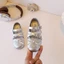 Sandal bé gái họa tiết đan thừng nổi bật, chất liệu da bóng cao cấp, quai cài dễ đi giày dự tiệc đi chơi