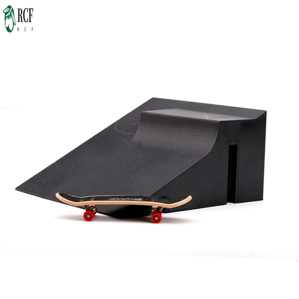 Mini Ván Trượt Ngón Tay và Mô Hình Công Viên Trượt - Quà Tặng Cho Trẻ Em