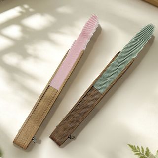 Quạt cầm tay gấp SENRTY, Quạt vỏ Mini bằng vải lanh Cotton màu trơn, Khung tre cổ điển với tua rua Hình vỏ Retro Quạt cầm tay Đạo cụ khiêu vũ