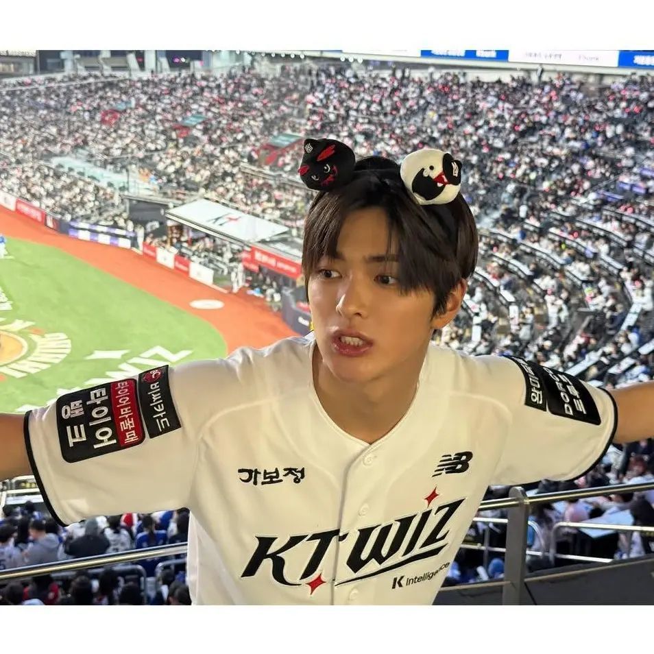 （Giao hàng 24h）Angela Áo Thun In Tên Và Nhóm Cortis Bóng Chày Idol Kpop Dành Cho Fan Cả Nam Và Nữ
