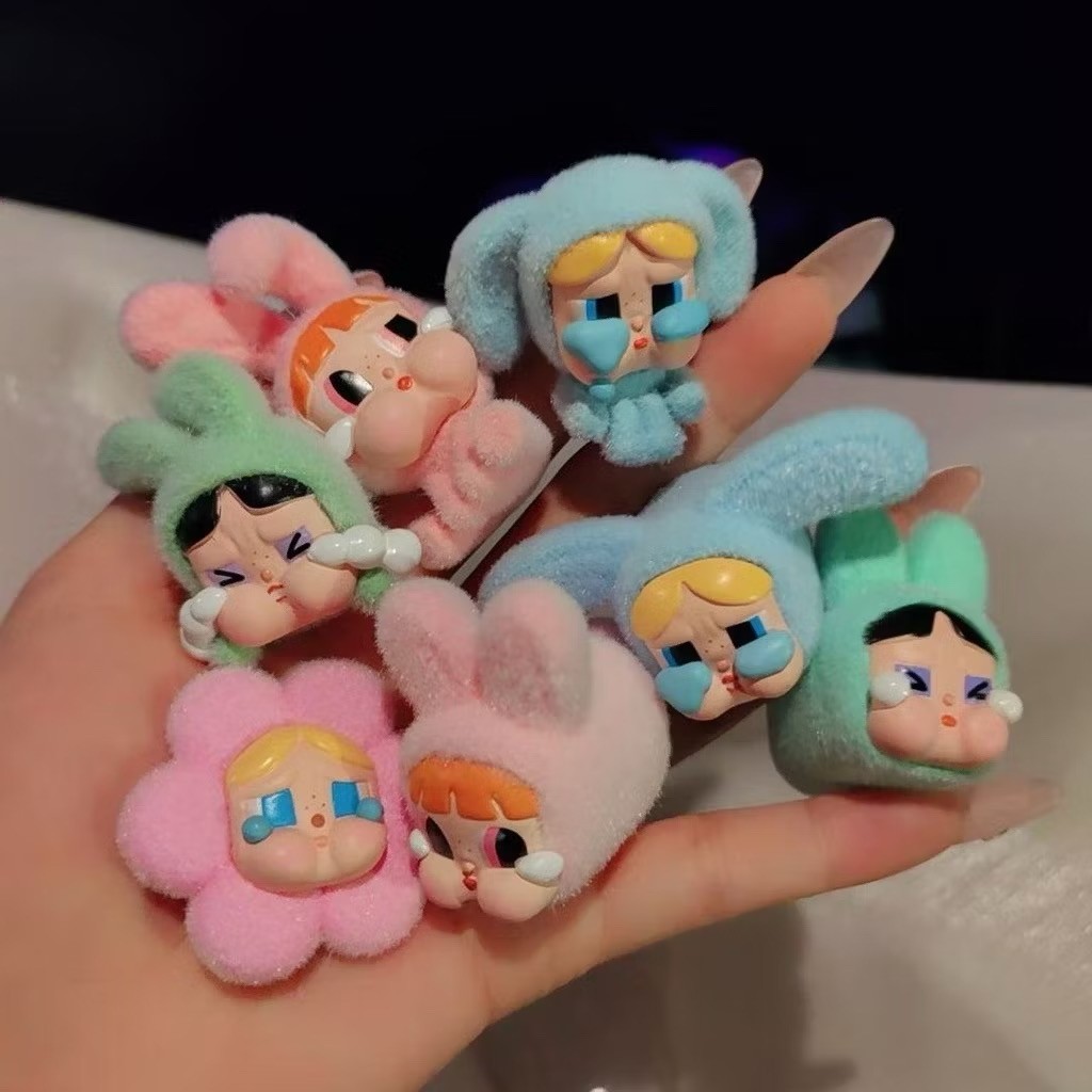 Pop Mart CRYBABY x Powerpuff Girls Series Crying Baby Shoes Flower, phụ kiện lỗ khóa giày có thể tháo rời, thích hợp cho cá sấu, hoa