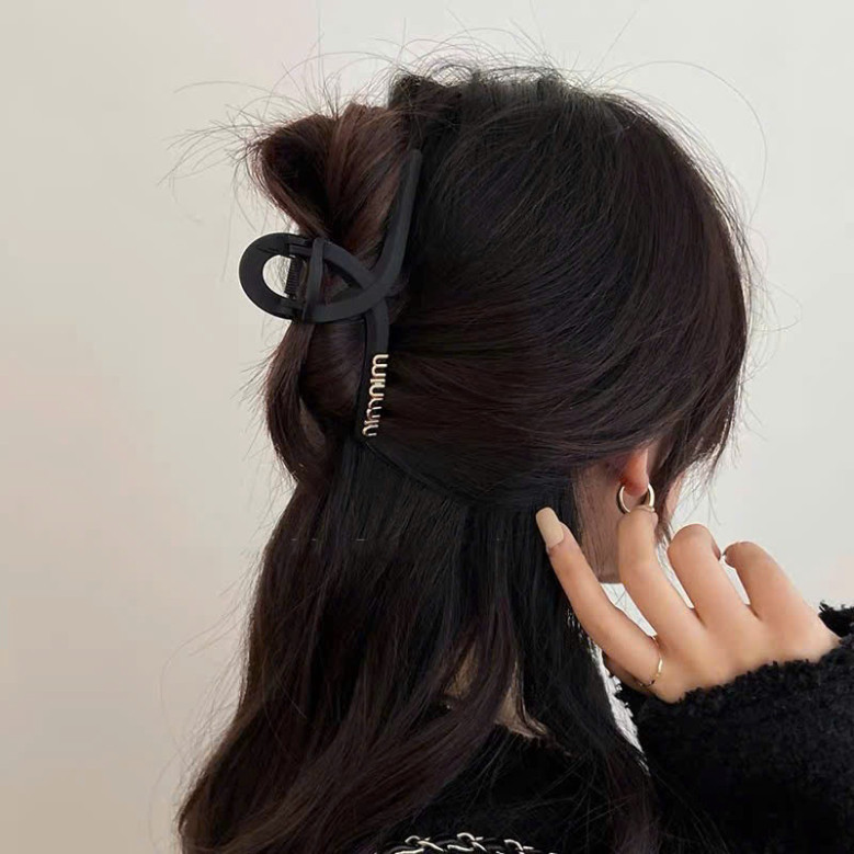 Set 4 Kẹp Tóc Cá Mập Nhung Màu Đen Kích Thước Lớn Phong Cách Hàn Quốc Thời Trang 🌸🌸🌸