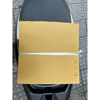 giấy lót lồng chim chào mào 2kg( xấp vuông 2 kg)  - size 34