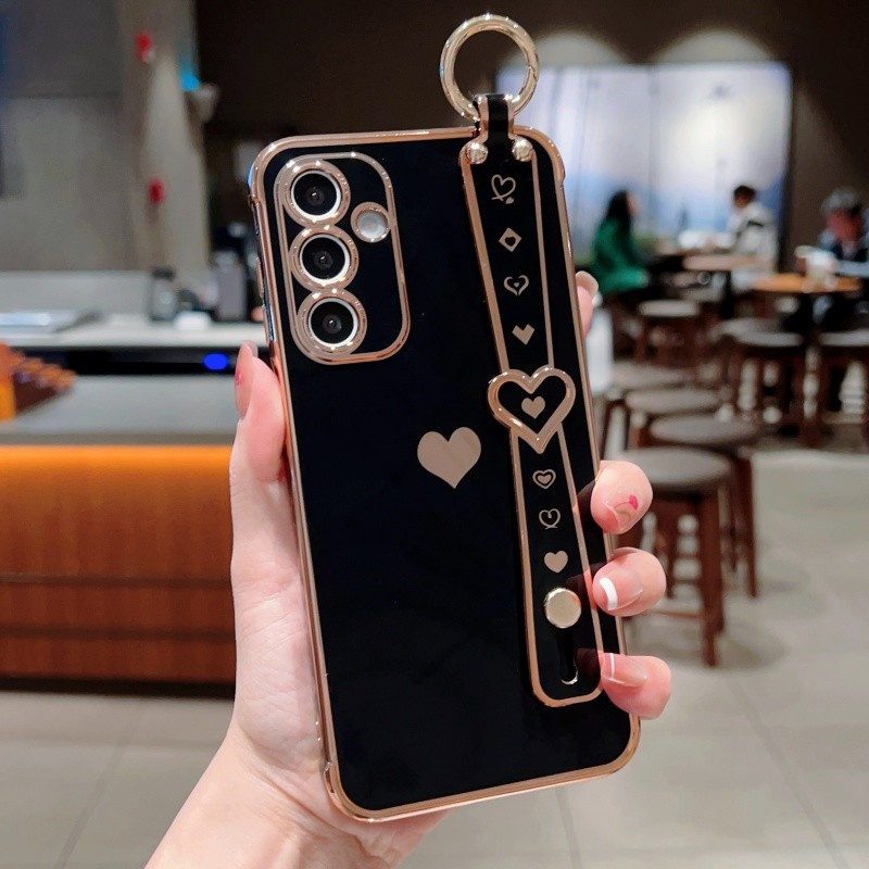 Ốp Lưng Mạ Dây Đeo Tay Trái Tim Tình Yêu Cho Samsung Galaxy A17 A16 A15 A14 A13 A56 A36 A55 A35 A54 A34 A26 A25 A24 A23 5G Vỏ Điện Thoại Chống Sốc